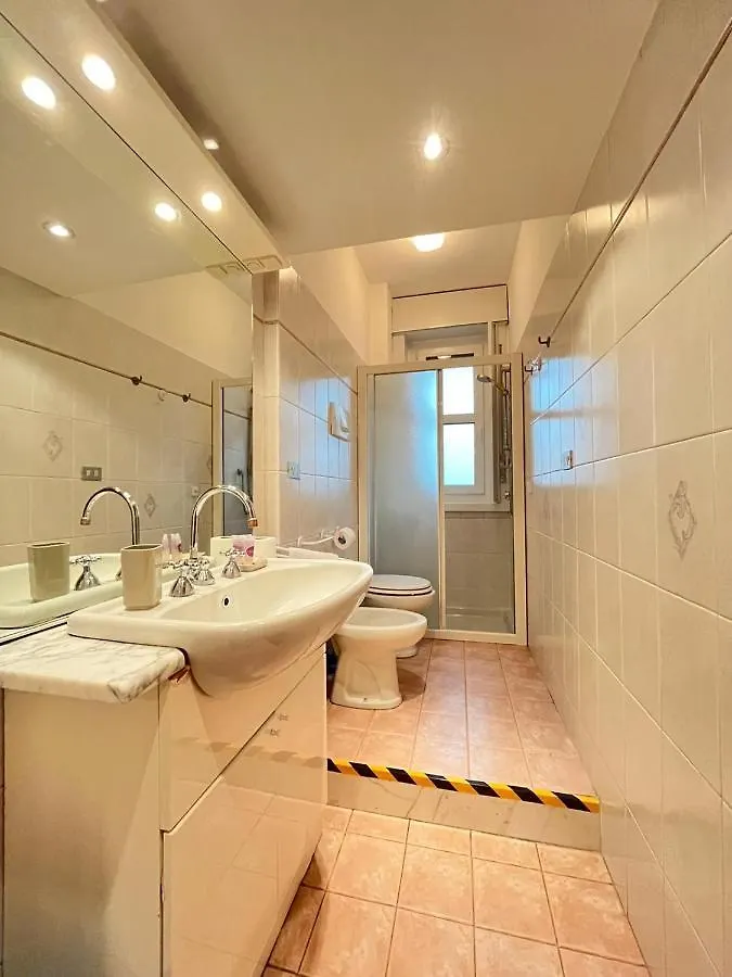 Kibilu - Viale Andrea Doria - Corso Buenos Aires - Porta Venezia - Centro Citta Apartment Milan Italy